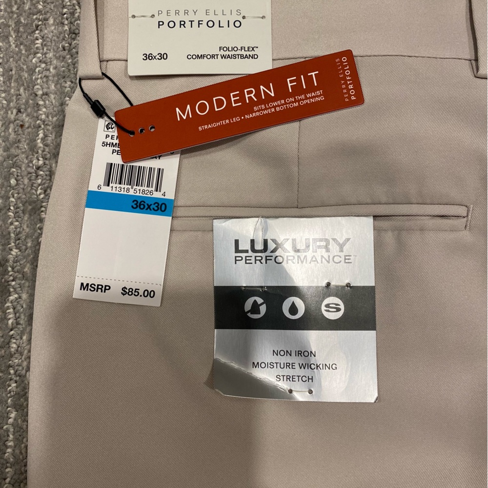 Brand new men’s dress pants